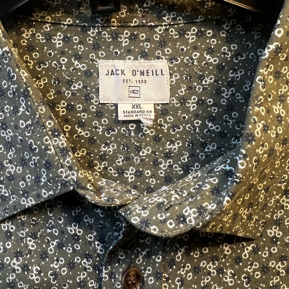 O’Neill Button Up - Picture 4 of 5